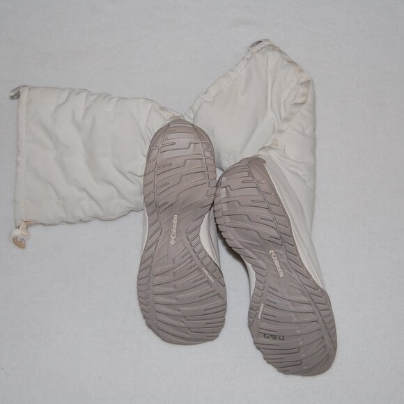NWOB Columbia Erial Snow Boots, Women Size US 7.5 - Picture 9 of 13